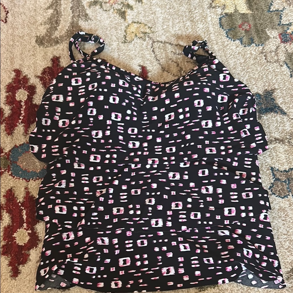 Stylish Black and Pink Women's Bathing suit top